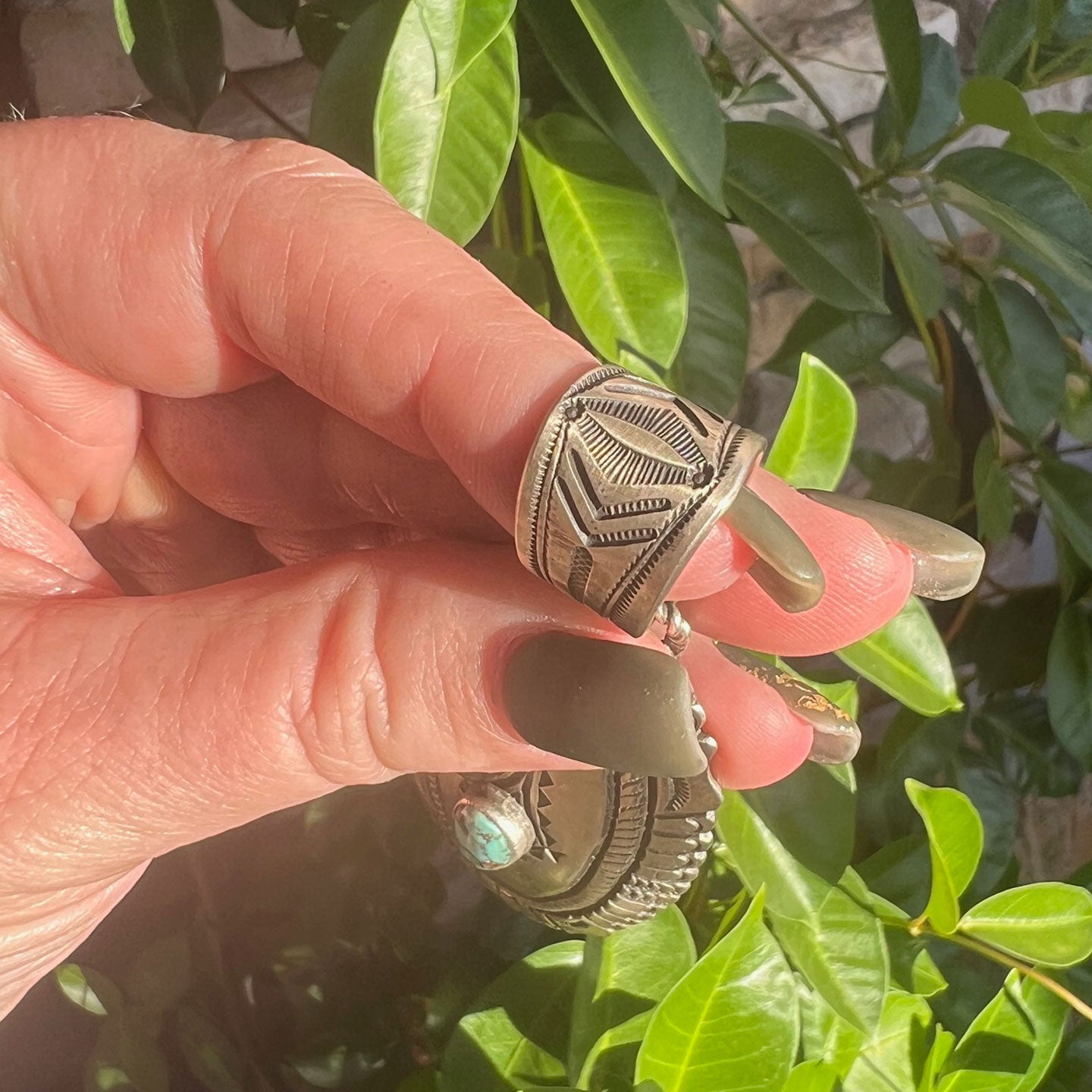 Calvin Martinez Oval Webbed Kingman Pendant