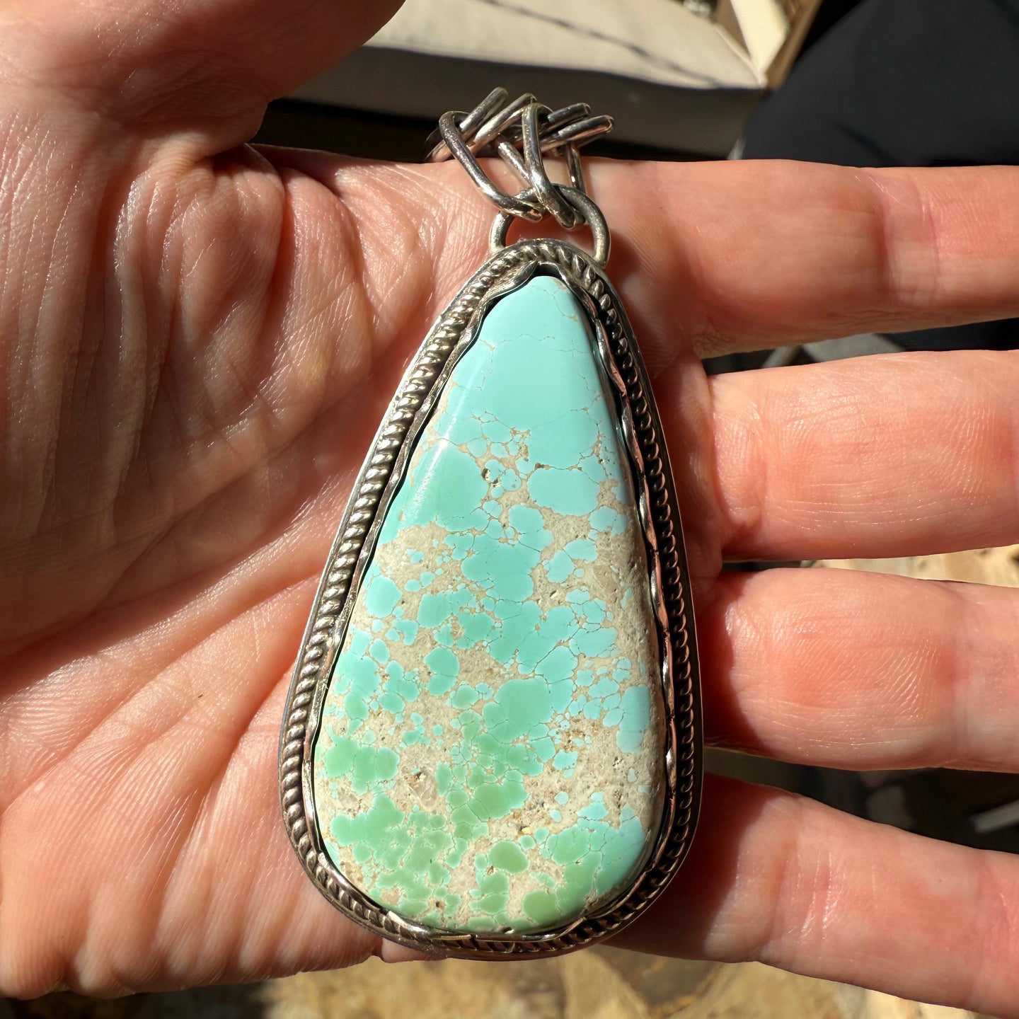 Clarissa and Vernon Hale 'Teardrop' Pale Royston Chunky Choker