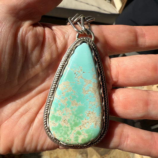 Clarissa and Vernon Hale 'Teardrop' Pale Royston Chunky Choker